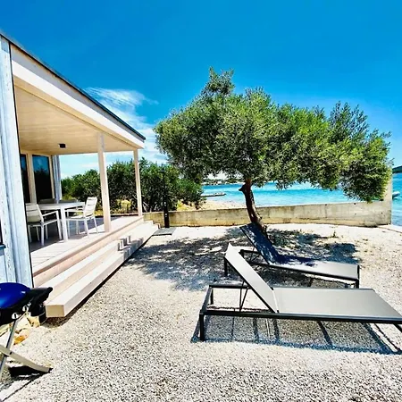 Vila Buqez Eco - 28 - Directly By *